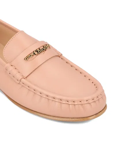 Chloé Chain-detail Leather Loafers In Pink