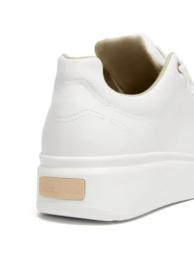 皮质系带运动鞋