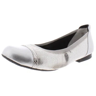 Ros Hommerson Ronnie Womens Toe Cap Ballet Flats In Silver