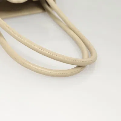 Pre-owned Chanel Camellia Beige Leather Tote Bag ()