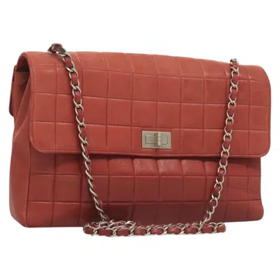 Pre-owned Chanel Chocolate Bar Red Leather Shoulder Bag ()
