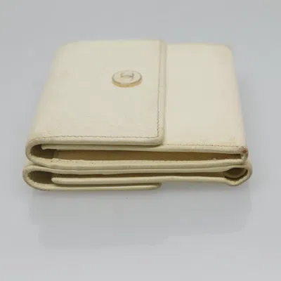 Pre-owned Chanel Porte Monnaie White Leather Wallet  ()