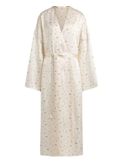 12 Storeez Floral-print Silk Robe In White