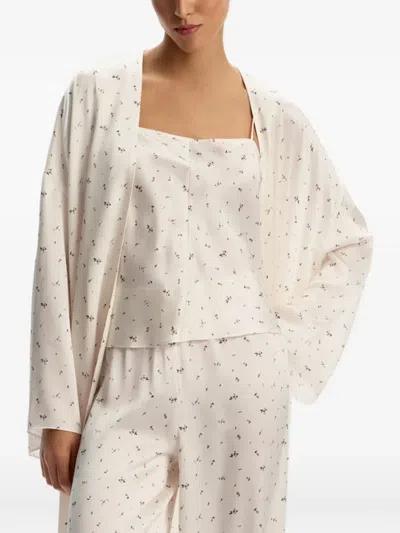 12 Storeez Floral-print Silk Robe In White