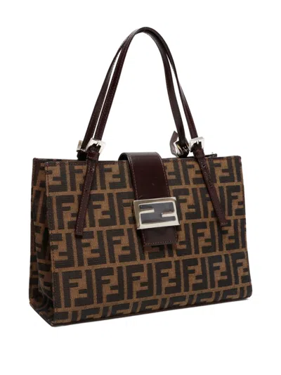 Pre-owned Fendi 1990-2000 Zucca-pattern Shoulder Bag In Brown