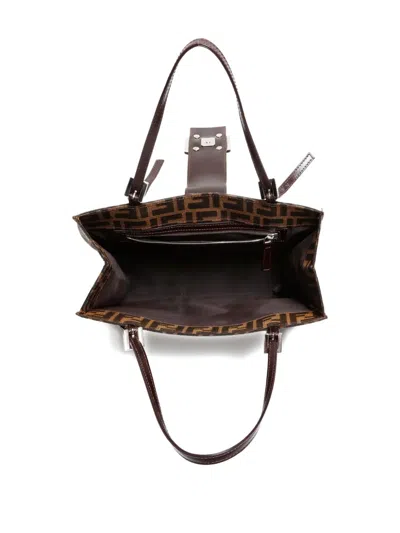 Pre-owned Fendi 1990-2000 Zucca-pattern Shoulder Bag In Brown