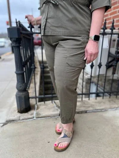 Godske Sunday Tapered Pants In Olive Green In Gray