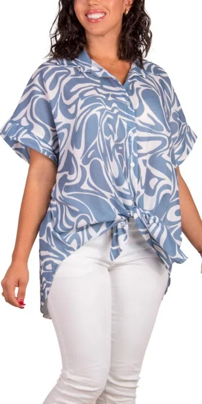 Gigi Moda Tropical Button Down Shirt In Blue In Blue