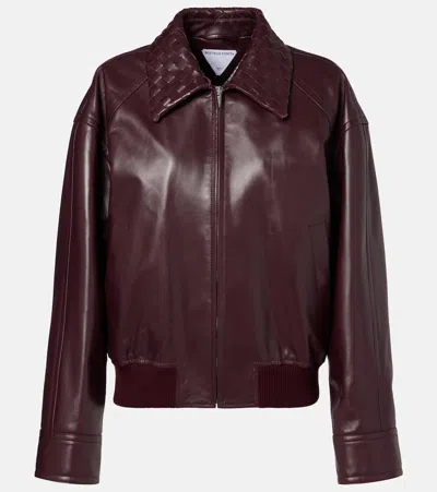 Bottega Veneta Women Bordeaux Crop Jacket With Intreccio Motif Collar And Dropped Shoulders In Leath In Burgundy