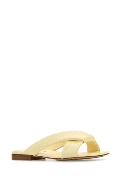 Bottega Veneta Women Pastel Yellow Leather Riva Slippers In Yellow