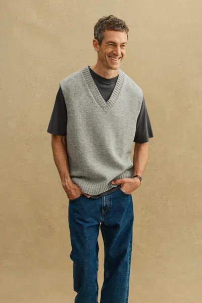 A Days March Wigtown Lambswool V-neck Vest In Gray