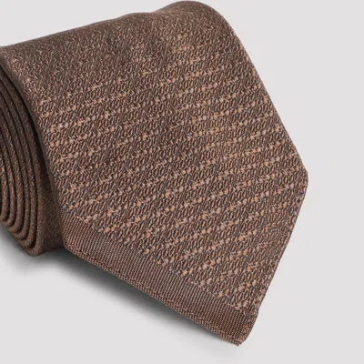 Maison Margiela Textured Tie With Pointed Tip And Roll In Brown