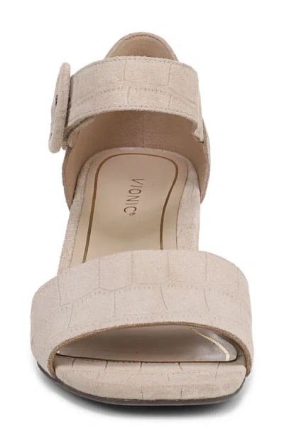 Vionic Chardonnay Block Heel Sandal In Neutral
