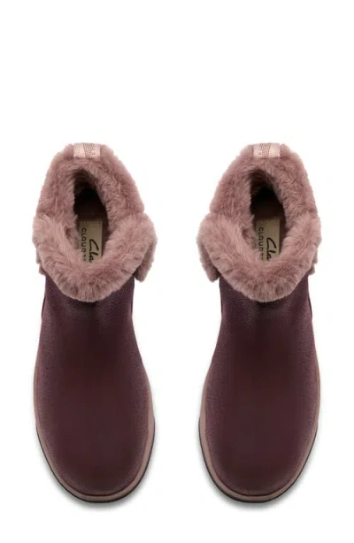 Clarks Breeze Fur In Red