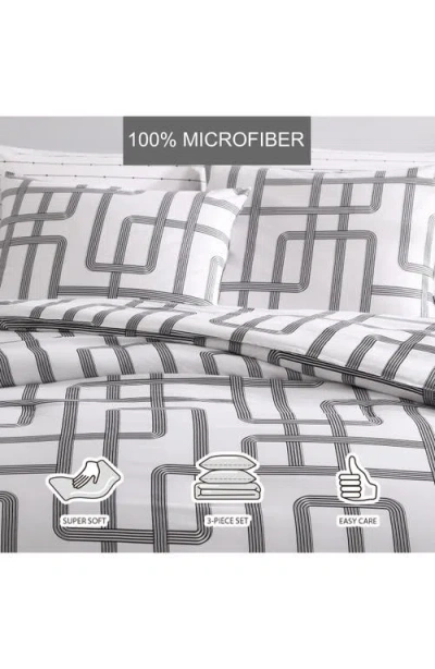 City Scene Mainline Microfiber Comforter & Shams Set In White