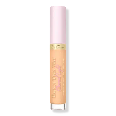 Too Faced Born This Way Ethereal Light Illuminating Smoothing Concealer - Butter Croissant