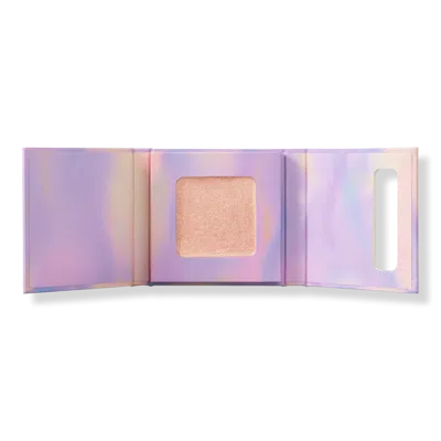 Half Magic Light Trap Duochrome Highlighter - Enter The Glow