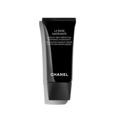 Chanel La Base Matifiante Perfecting Makeup Primer