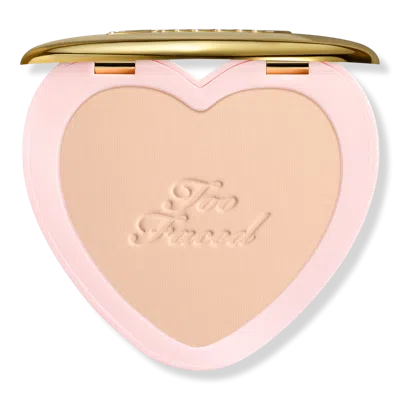 Too Faced Born This Way Soft Blur Flexible Finish Setting Powder - Light In White