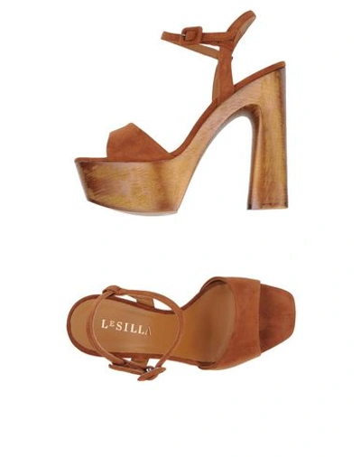 Le Silla Sandals In Camel