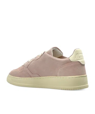 Autry Sneakers Medalist In Suede Color Silk In Pink