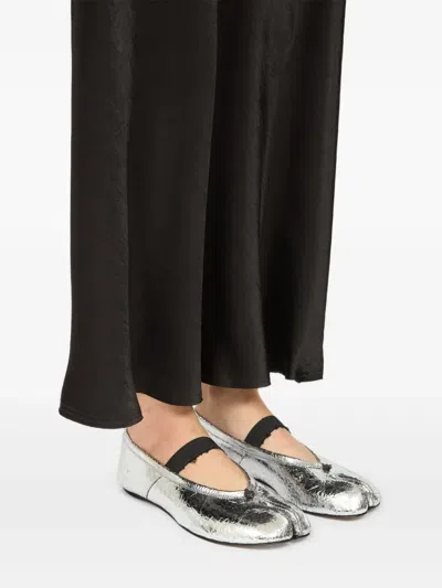 Maison Margiela Tabi Split-toe Metallic Cracked-leather Ballet Flats In Silver