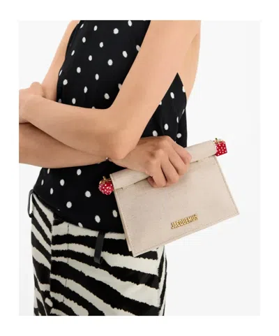 Jacquemus Round Square Chain Strap Clutch Bag In Sand