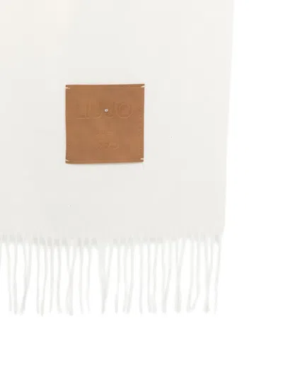 Liu •jo Fringed Leather-label Scarf In White