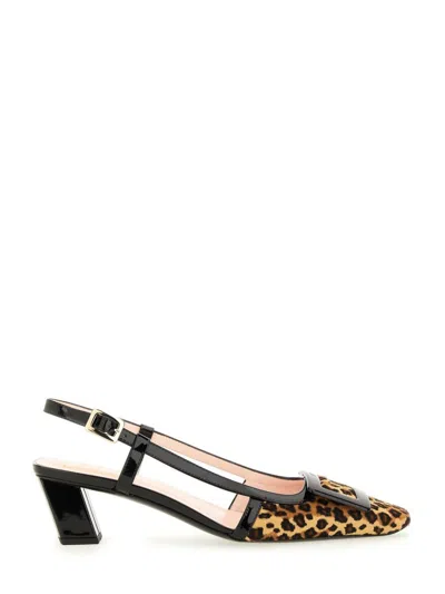 Roger Vivier Chic Slingback Block Heel Pump In Black