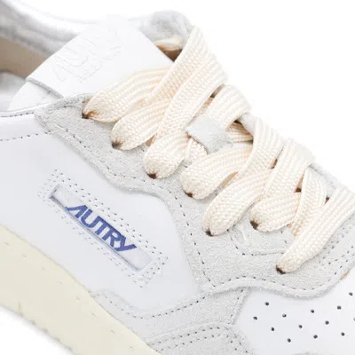 Autry Medalist Sneakers In Leather With Suede Inserts In White