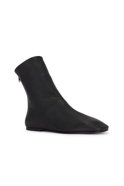 Jude Floor Boot In Black