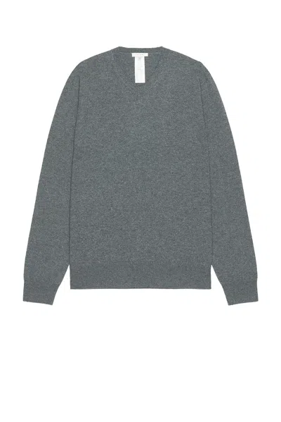 The Row Rod Sweater In Gray