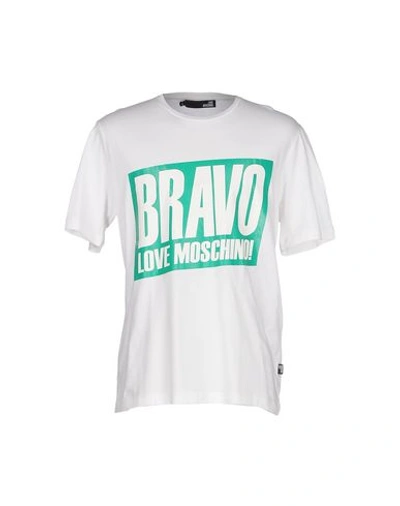 Shop Love Moschino T-shirt In Ivory