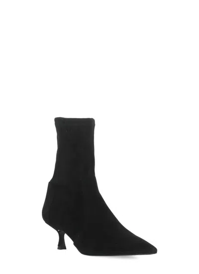 Stuart Weitzman Stuart Sculpt Pointy Toe Bootie 50 In Black
