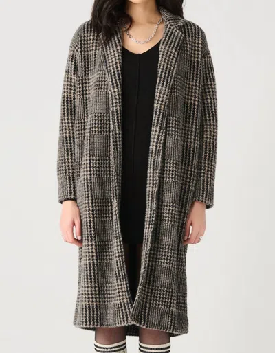 Dex Houndstooth Plaid Knit Coat In Gray In Gray