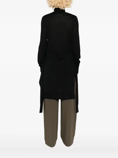 Totême Toteme Wool And Silk Blend Sweater In Black