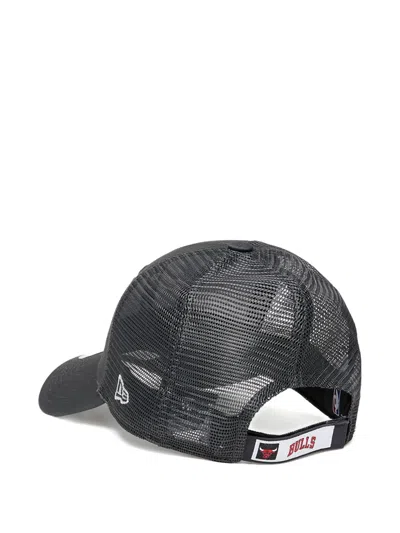New Era X Chicago Bulls Logo Trucker Cap In Gray