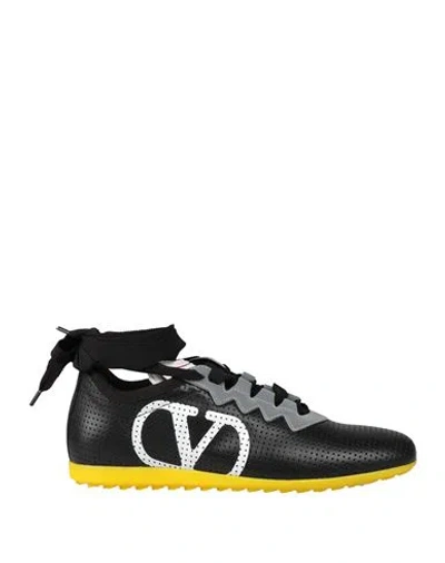 Valentino Garavani Valentino Chromathon Leather Sneaker In Black