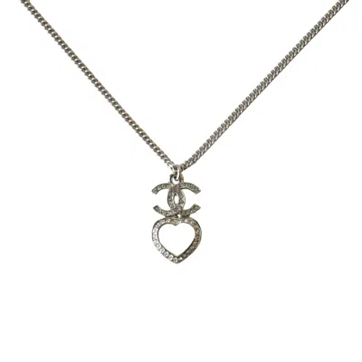 Pre-owned Chanel Crystal Strass Cc Heart Pendant Necklace Silver