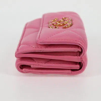 Pre-owned Chanel 19 Pink Leather Wallet  ()