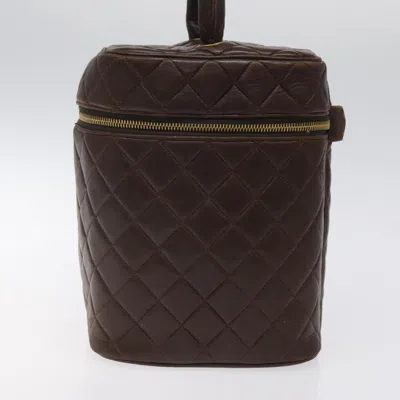 Pre-owned Chanel Vanity Brown Leather Clutch Bag ()