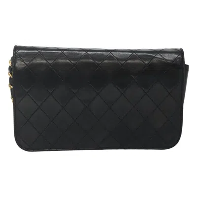 Pre-owned Chanel Wallet On Chain Black Leather Shoulder Bag ()