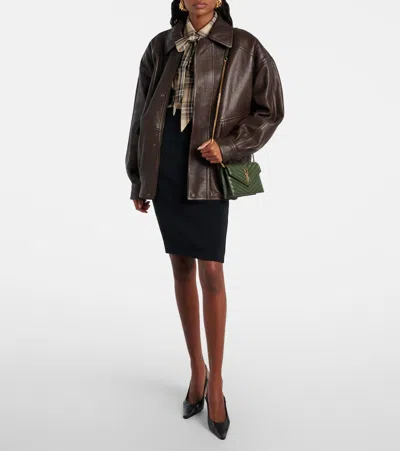 Saint Laurent Cassandre Envelope Leather Wallet On Chain In Green