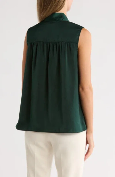 Gemma + Jane Tie Front Sleeveless Top In Green