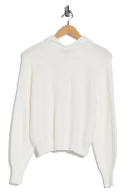 Truth Hooded Sweater In White