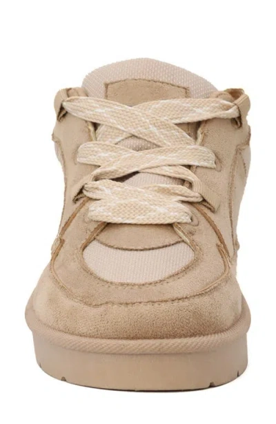 Yoki Pembroke Sneaker In Neutral