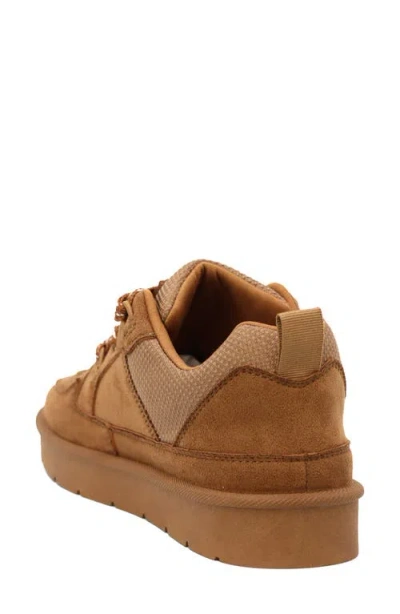 Yoki Pembroke Sneaker In Brown