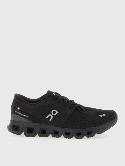 On Running Cloud X 4 Trainers In Black