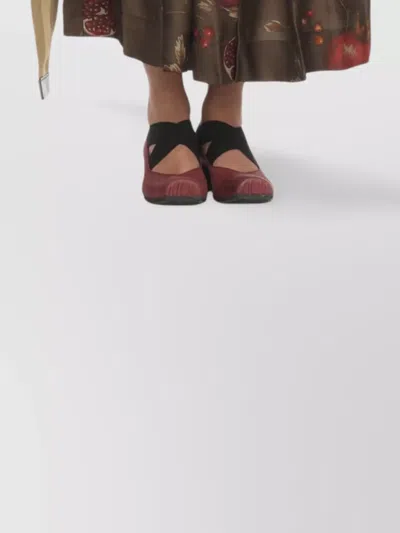 Uma Wang Pomegranate-print Asymmetrical-buttoned Top In Brown