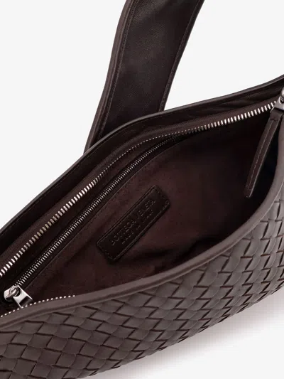 Bottega Veneta Men Sling Veneto Intrecciato Leather Crossbody Bag In Multi